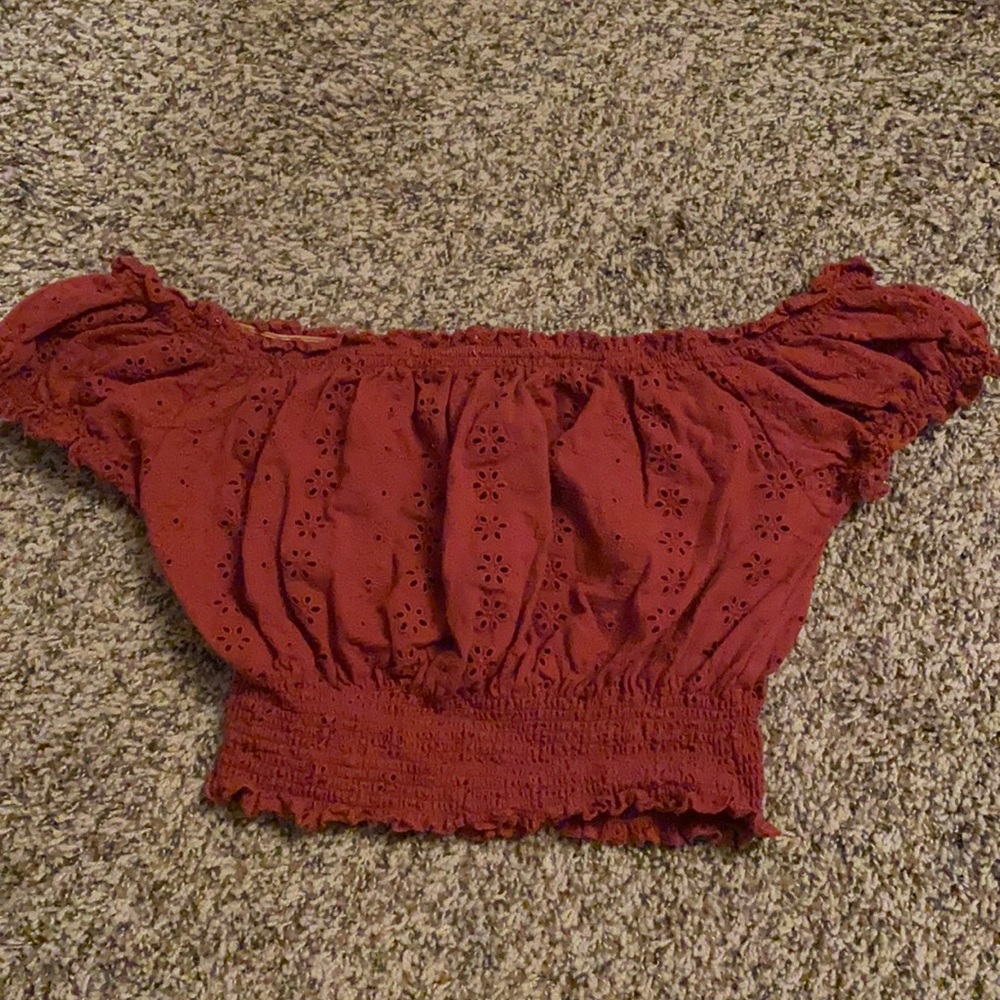 Red crop top